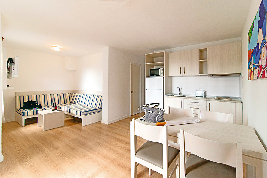 Cala Blanca Menorca Apartamentos