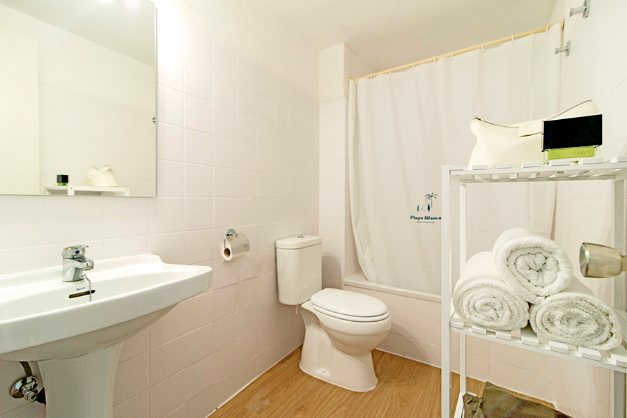 Cala Blanca Menorca Apartamentos