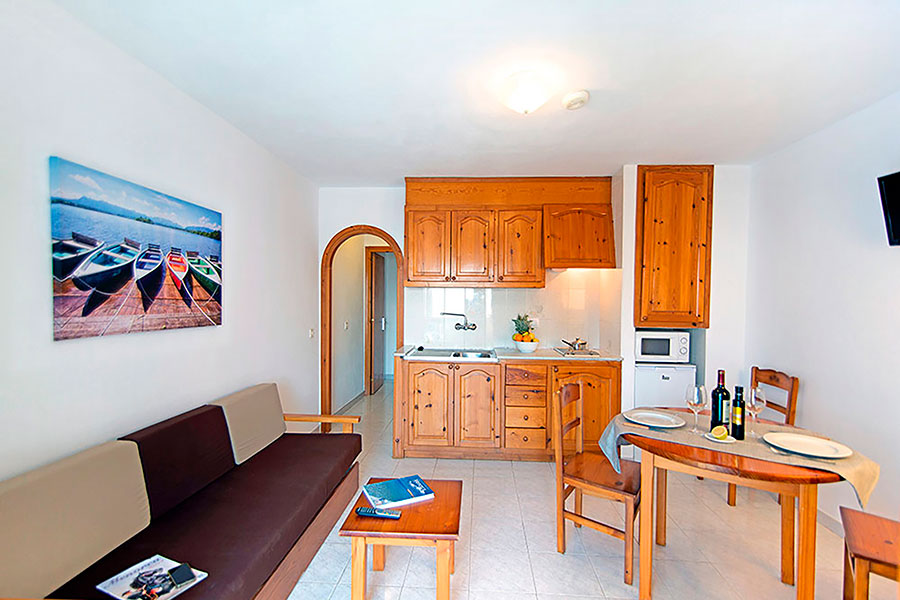 Cala Blanca Menorca Apartamentos