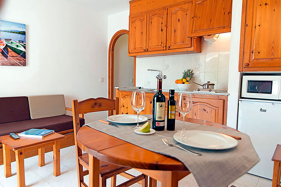 Cala Blanca Menorca Apartments